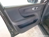  Volvo  XC 40 VOLVO XC40 / 2017 / 5P / SUV T2 AUTOMATICO MOMENTUM CORE #48
