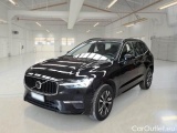  Volvo  XC60 VOLVO  / 2021 / 5P / SUV B4 D AWD AUTOMATICO MOMENTUM PRO 