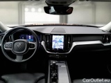 Volvo  XC60 VOLVO  / 2021 / 5P / SUV B4 D AUTOMATICO PLUS DARK #3