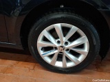  Skoda  Octavia Combi 2.0 TDI DSG Style Automatic Diesel  31 #30