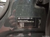  Volkswagen  Passat Variant 2.0 TDI SCR Manual Diesel  32 #11