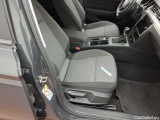 Volkswagen  Passat Variant 2.0 TDI SCR Manual Diesel  32 #42