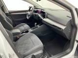  Volkswagen  Golf  2.0 TDI SCR Life   Manual Diesel  45 #6