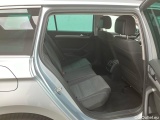  Volkswagen  Passat Variant 2.0 TDI SCR DSG Business Automatic Diesel  46 #9