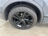  Volkswagen  Tiguan 2.0 TDI SCR DSG R-Line Automatic Diesel  79 #10