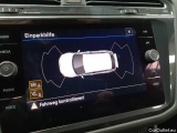  Volkswagen  Tiguan 2.0 TDI SCR DSG R-Line Automatic Diesel  79 #12