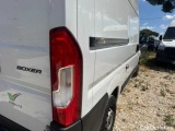  Peugeot  Boxer 2.2 BLUEHDI 140 S&S 333 L2H2 Manual Diesel  12 #37