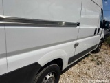  Peugeot  Boxer 2.2 BLUEHDI 140 S&S 333 L2H2 Manual Diesel  12 #41