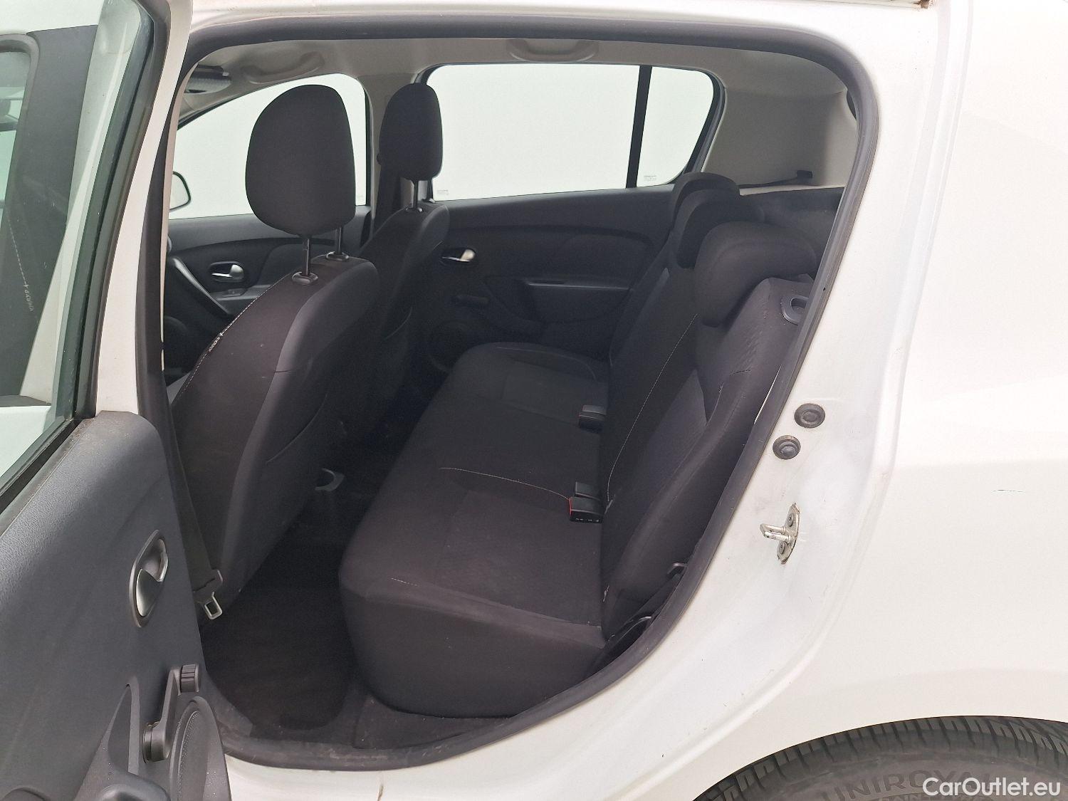  Dacia  Sandero Dacia,  '13, Dacia  1.0 SCe 75 Lauréate 5d #24