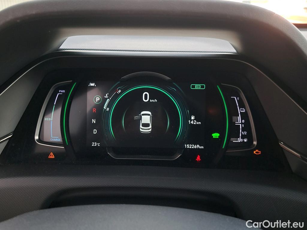  Hyundai   Ioniq HYUNDAI / 2019 / 5P / berlina con portón 1.6 GDI HEV Tecno DT #19