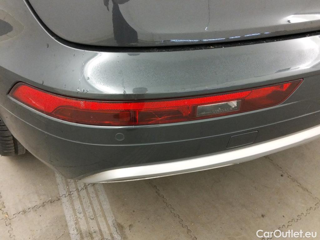  Audi  Q5  35 TDI design 2.0 TDI 165CV AT7 E6dT #3