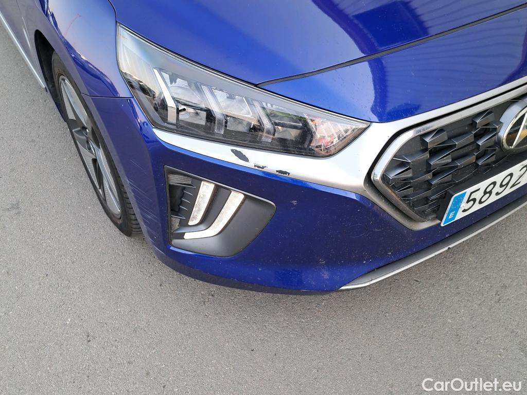  Hyundai   Ioniq HYUNDAI / 2019 / 5P / berlina con portón 1.6 GDI HEV Tecno DT #17