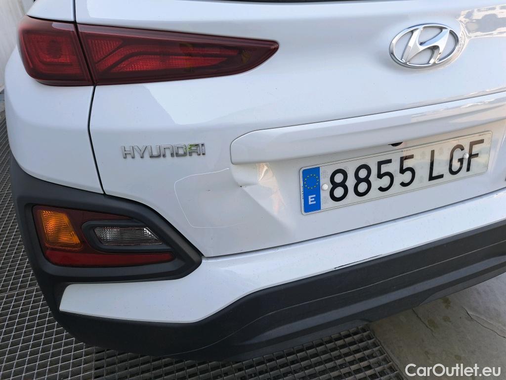  Hyundai  Konna HYUNDAI Kona / 2017 / 5P / todoterreno 1.6 GDI HEV Klass DT #4