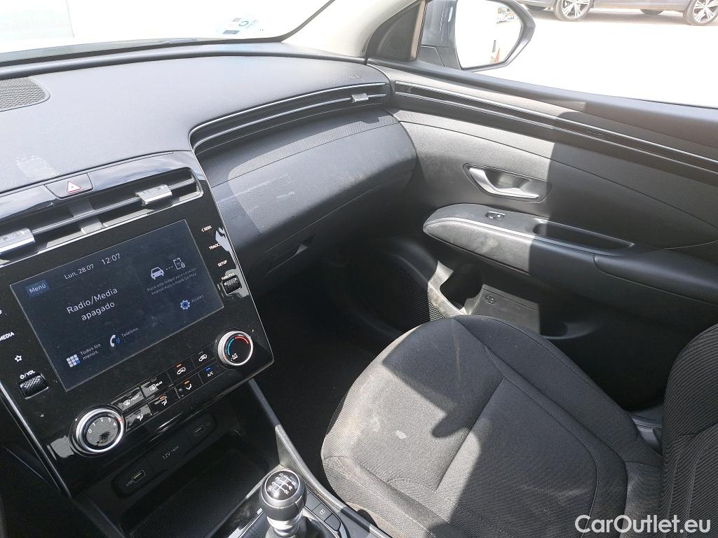  Hyundai  Tucson HYUNDAI  / 2020 / 5P / todoterreno 1.6 CRDI 85kW (115CV) Klass #40