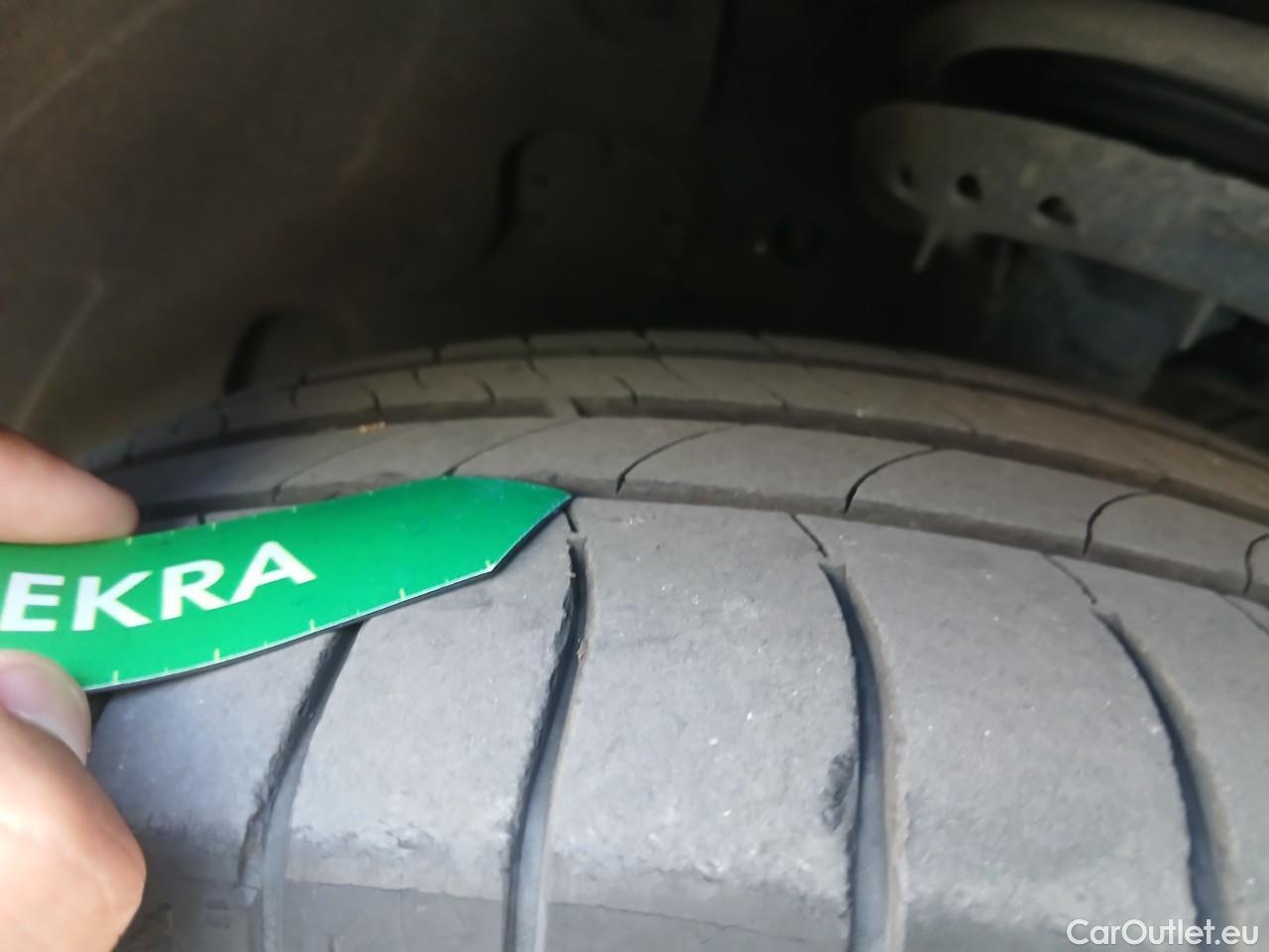  KIA  Niro  Drive 1.6 105CV AT6 E6dT #2