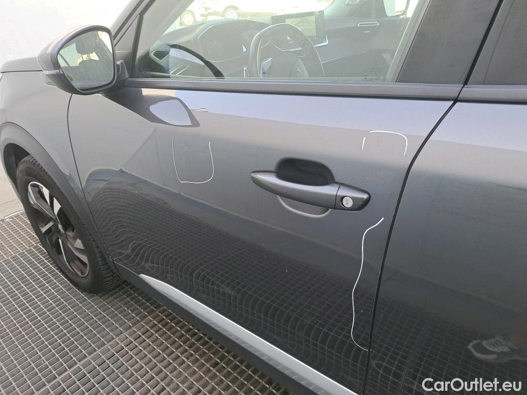  Peugeot  2008  Allure Pack 1.2 PureTech 130CV AT8 E6d #3