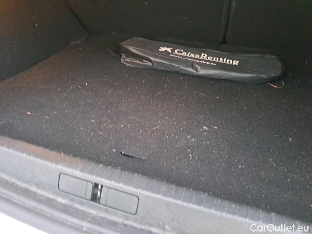  Opel  Corsa  F Elegance 1.2 T XHL 100CV AT8 E6d #7