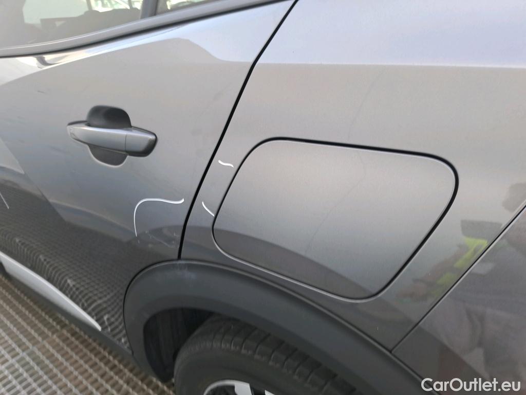  Peugeot  2008  Allure Pack 1.2 PureTech 130CV AT8 E6d #13