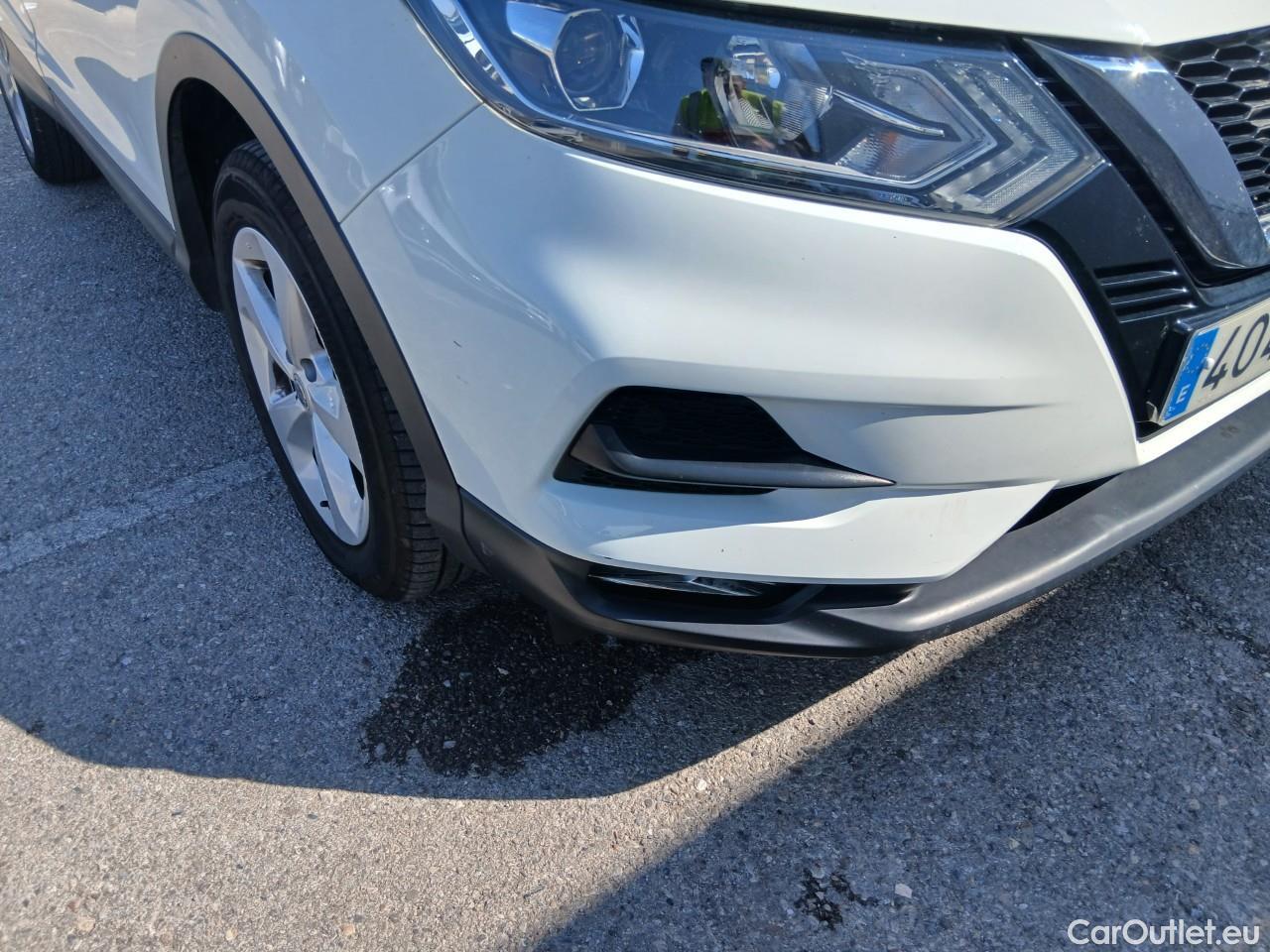  Nissan  Qashqai NISSAN  / 2017 / 5P / todoterreno DIG-T 103 kW (140 CV) E6D ACENTA (AC) #2