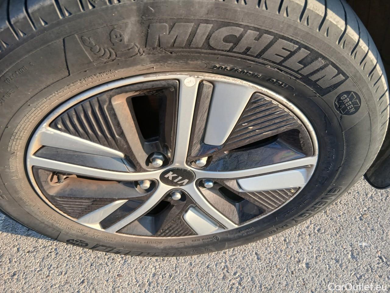  KIA  Niro  Drive 1.6 105CV AT6 E6dT #44