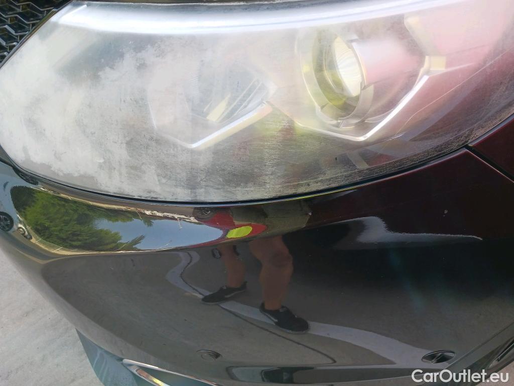  Nissan  Qashqai NISSAN  5p 2G berlina con portón dCi EU6 130 CV TEKNA PIEL #25
