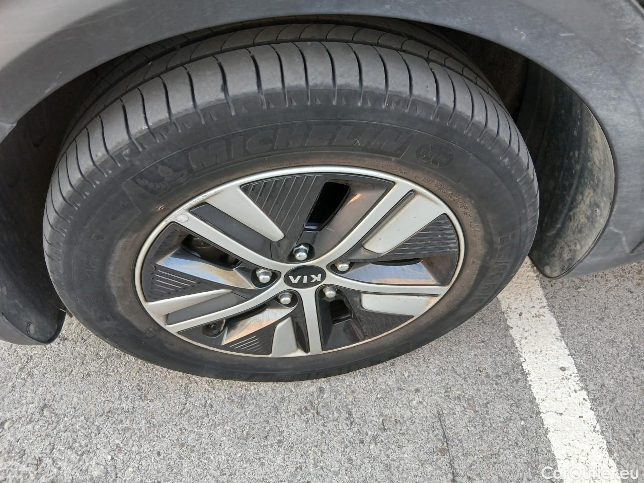 KIA  Niro  Drive 1.6 105CV AT6 E6dT #3