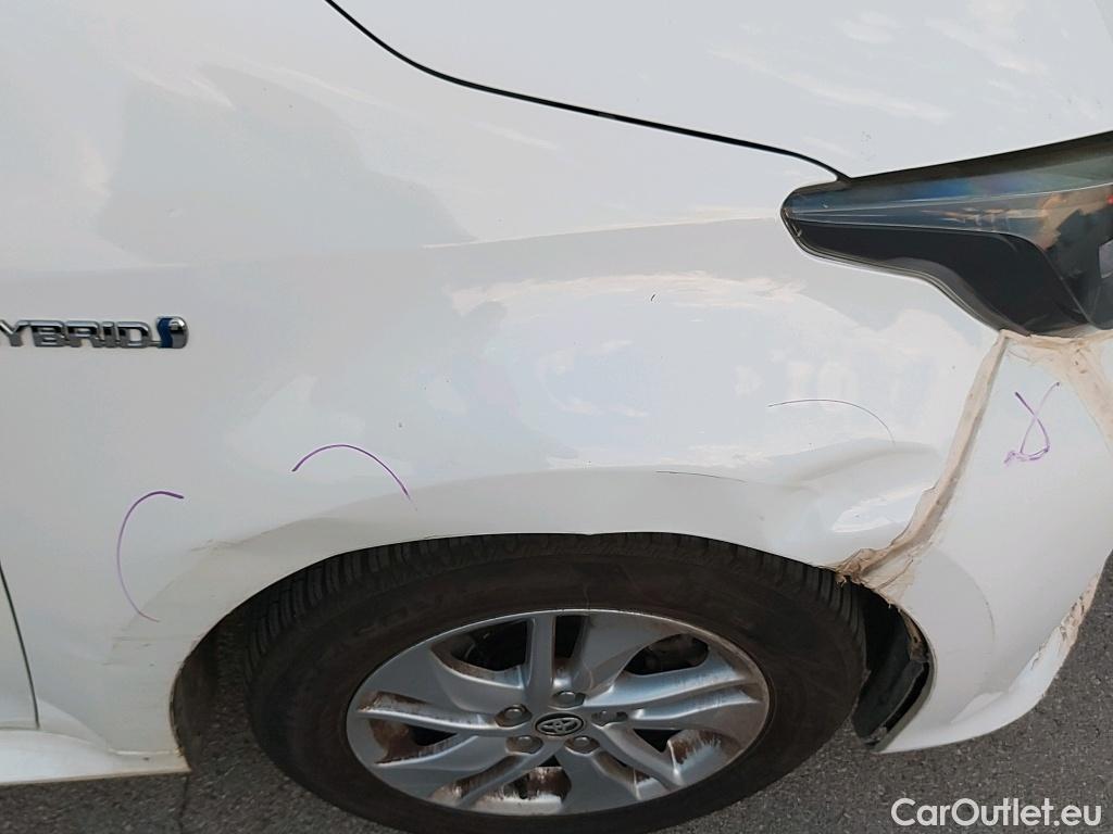  Toyota  Yaris TOYOTA  / 2020 / 5P / berlina con portón 1.5 120H Active Tech #5