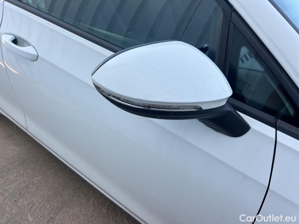  Volkswagen  Golf  VIII Berlina 2.0 TDI 115CV MT6 E6dT #21