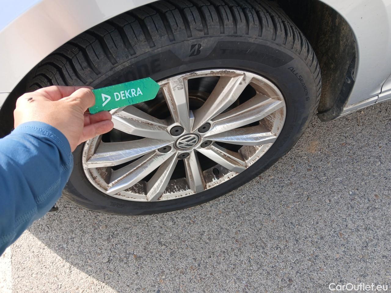  Volkswagen  Passat  Variant Advance BMT 2.0 TDI #11