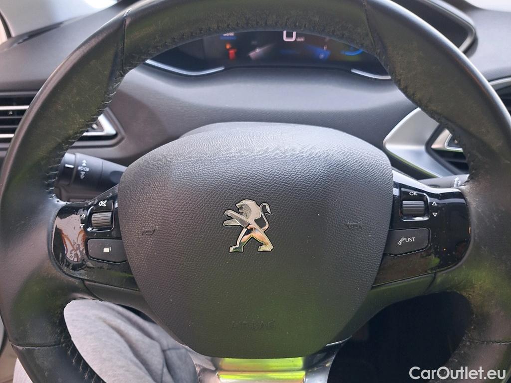  Peugeot  308  SW Active Pack 1.5 HDi 130CV MT6 E6d #15