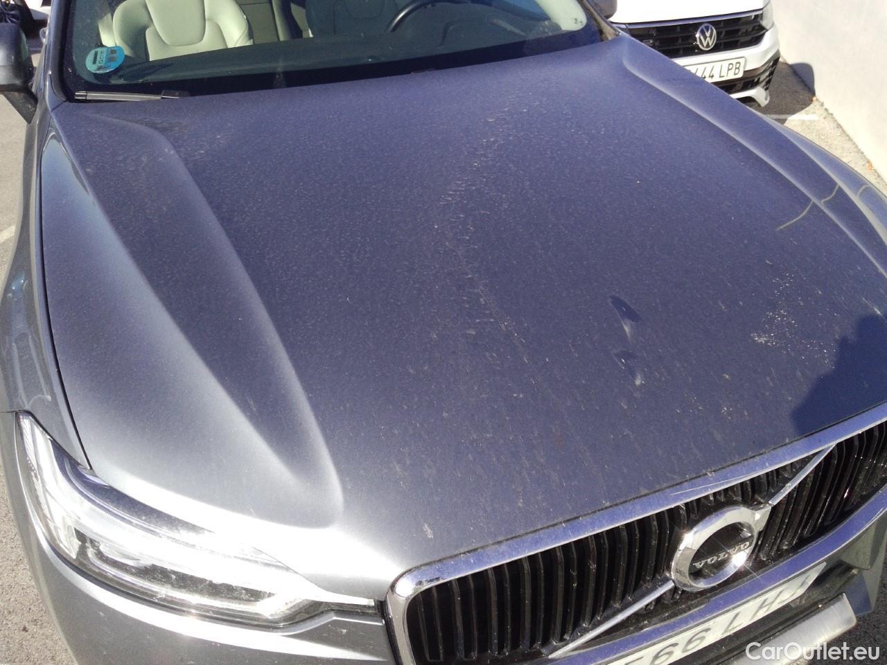  Volvo  XC60 VOLVO  / 2017 / 5P / todoterreno 2.0 B5 D AWD Momentum Pro Auto #9