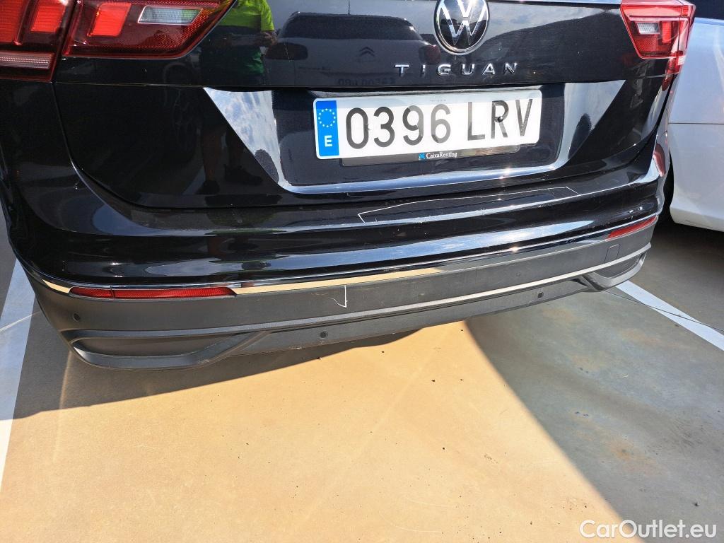  Volkswagen  Tiguan  Life 2.0 TDI 150CV AT7 E6d #25