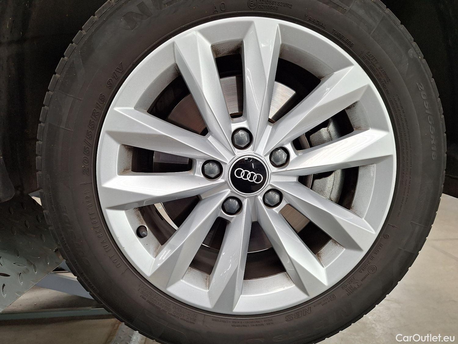  Audi  A3 Audi,  SB '20, Audi  Sportback 1.0 30 TFSi 81kW 5d #1