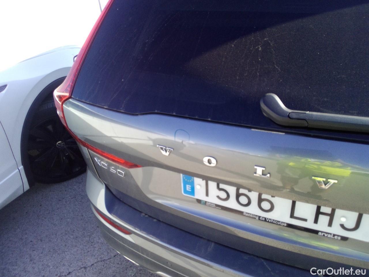  Volvo  XC60 VOLVO  / 2017 / 5P / todoterreno 2.0 B5 D AWD Momentum Pro Auto #25