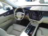  Volvo  XC60 VOLVO  / 2017 / 5P / todoterreno 2.0 B5 D AWD Momentum Pro Auto #3