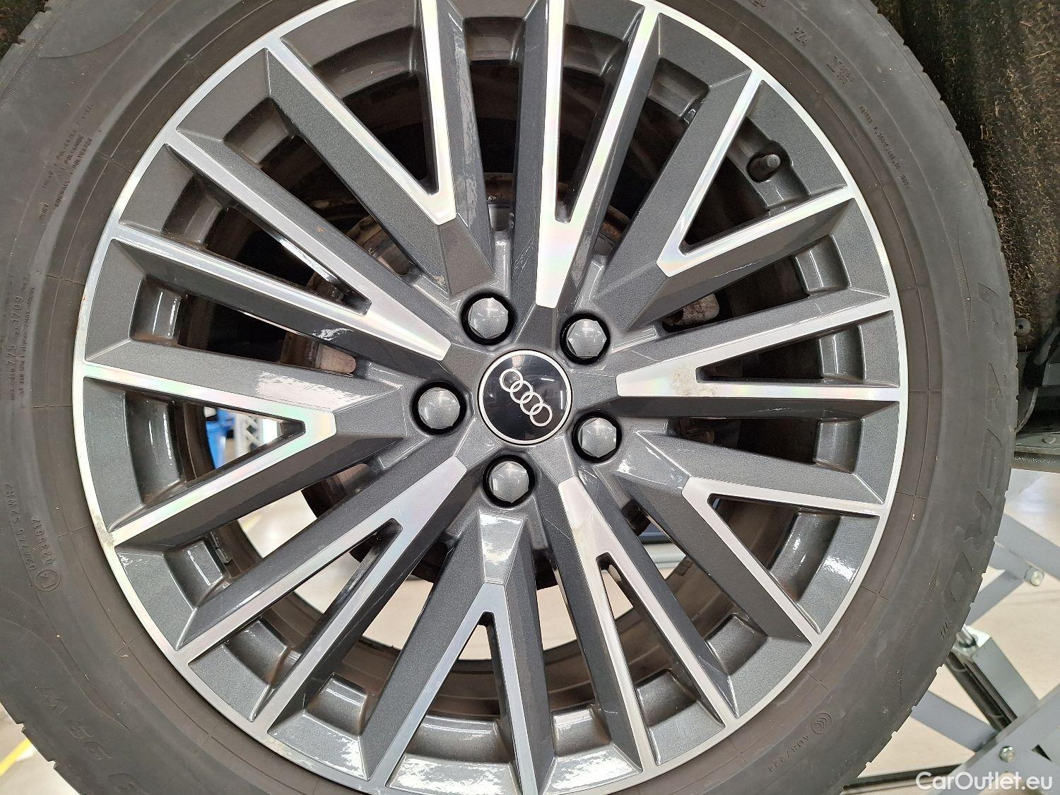  Audi  Q3 Audi,  SB '19, Audi  Sportback 35 TDI S tronic S Line Business  #1
