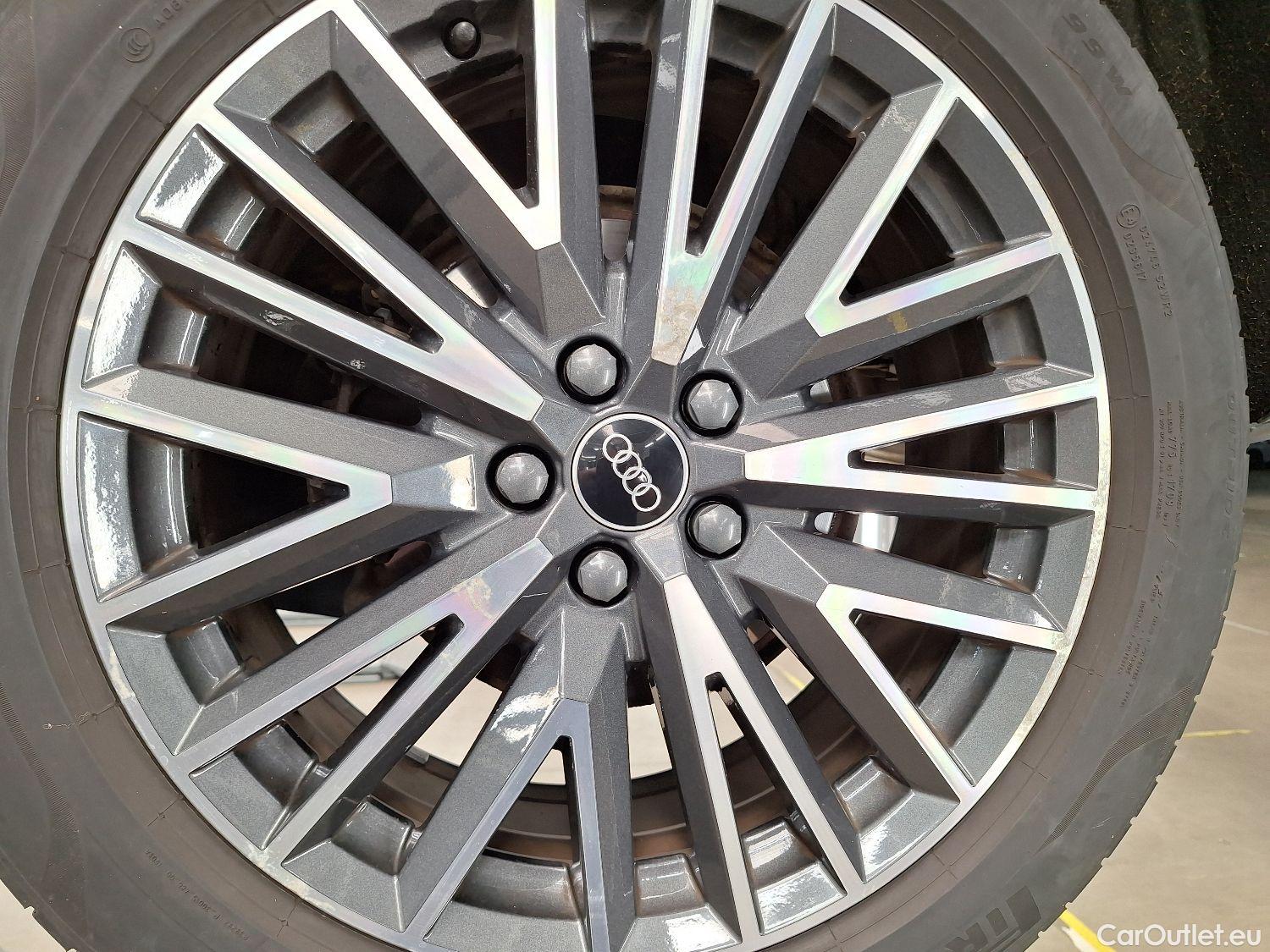  Audi  Q3 Audi,  SB '19, Audi  Sportback 35 TDI S tronic S Line Business  #6