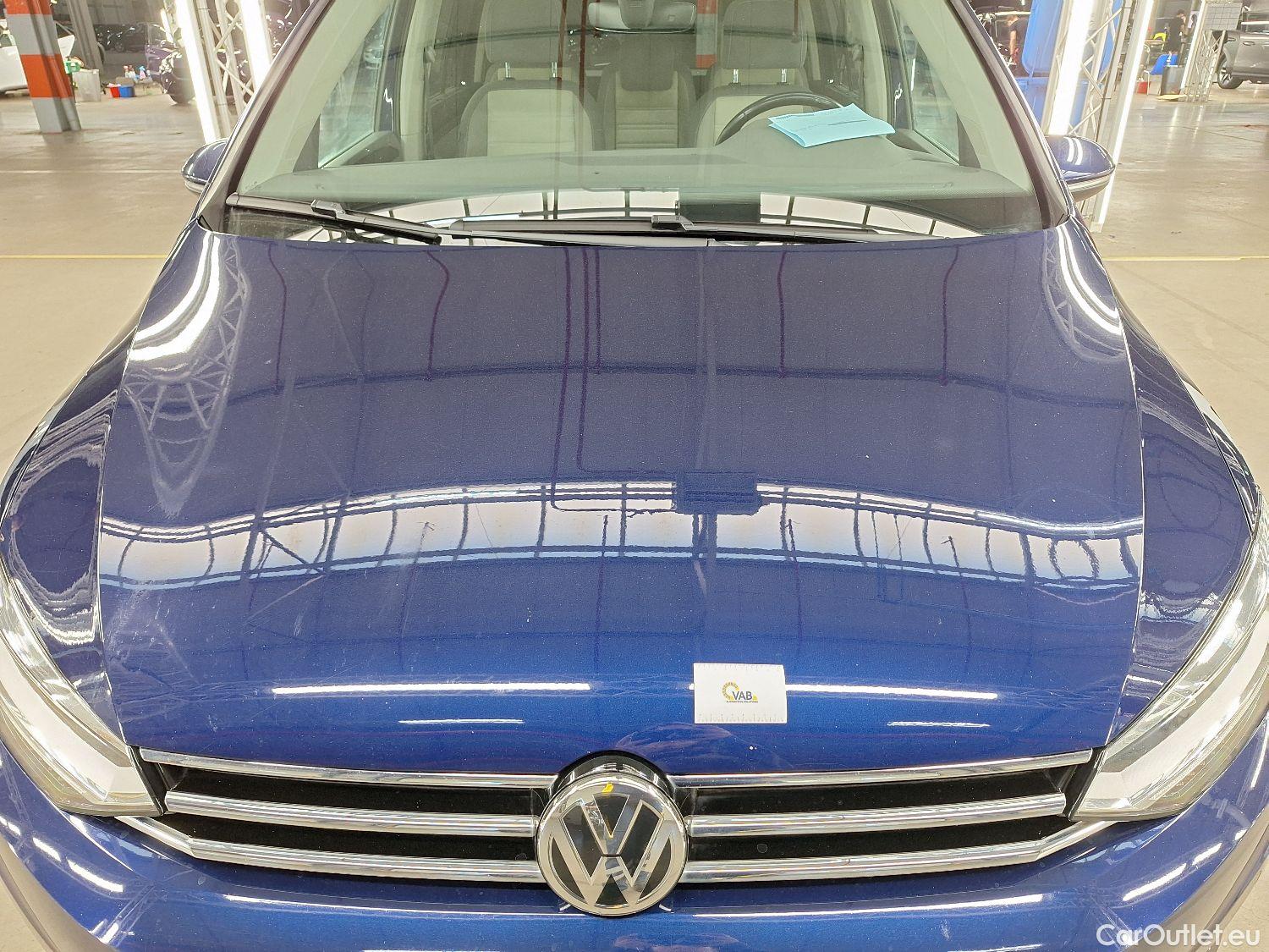  Volkswagen  Touran VW,  '15, Volkswagen  1.6 TDi Highline 5d #91