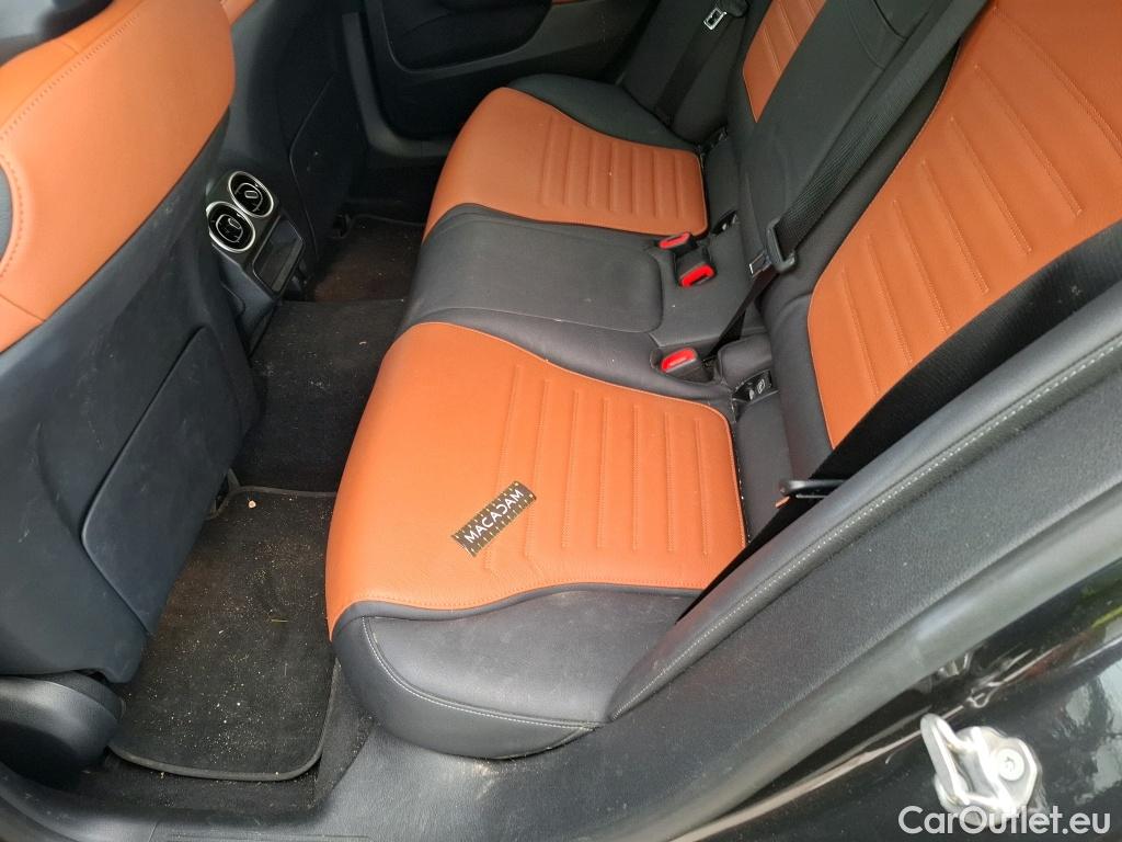  Mercedes  C-Klasse MERCEDES-BENZ Classe C Berline / 2021 / 4P / Berline C 200 d AMG Line #54