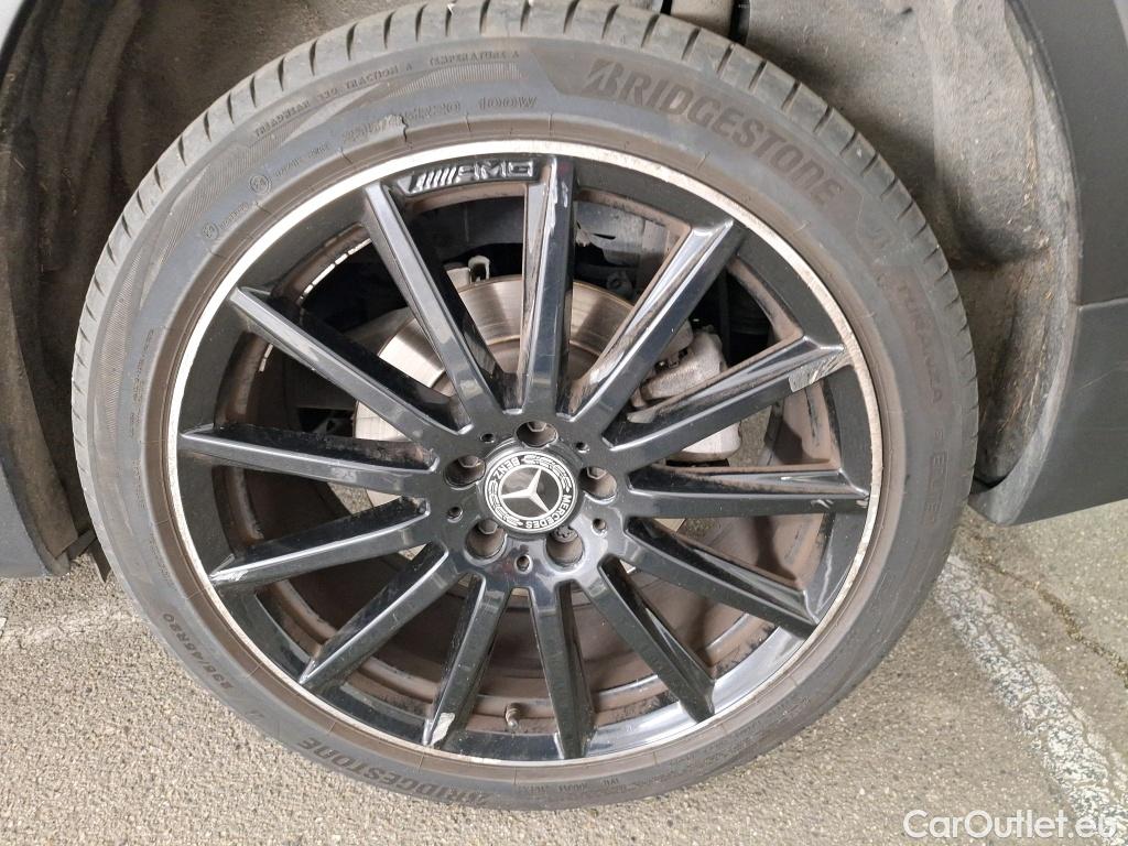  Mercedes  GLB MERCEDES-BENZ  / 2019 / 5P / SUV  220 d AMG Line 4Matic #34
