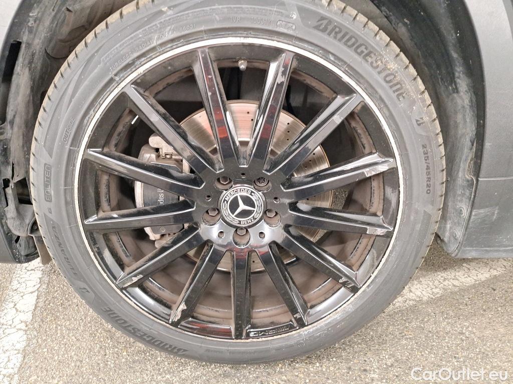  Mercedes  GLB MERCEDES-BENZ  / 2019 / 5P / SUV  220 d AMG Line 4Matic #26