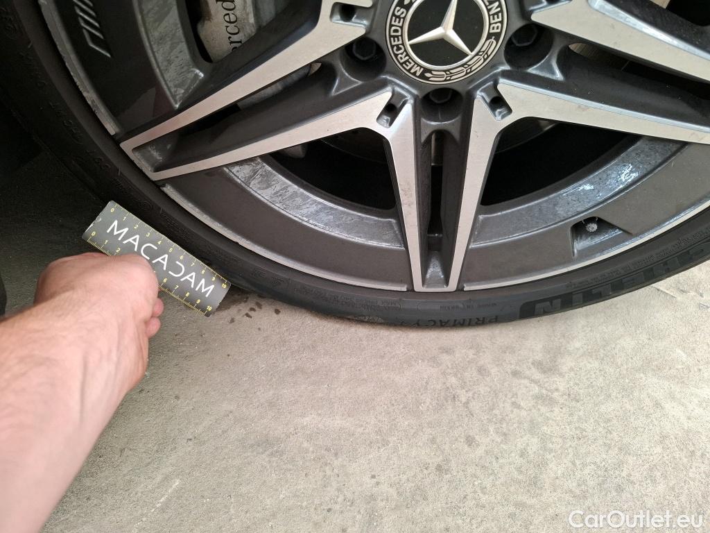  Mercedes  C-Klasse MERCEDES-BENZ Classe C Berline / 2021 / 4P / Berline C 200 d AMG Line #46