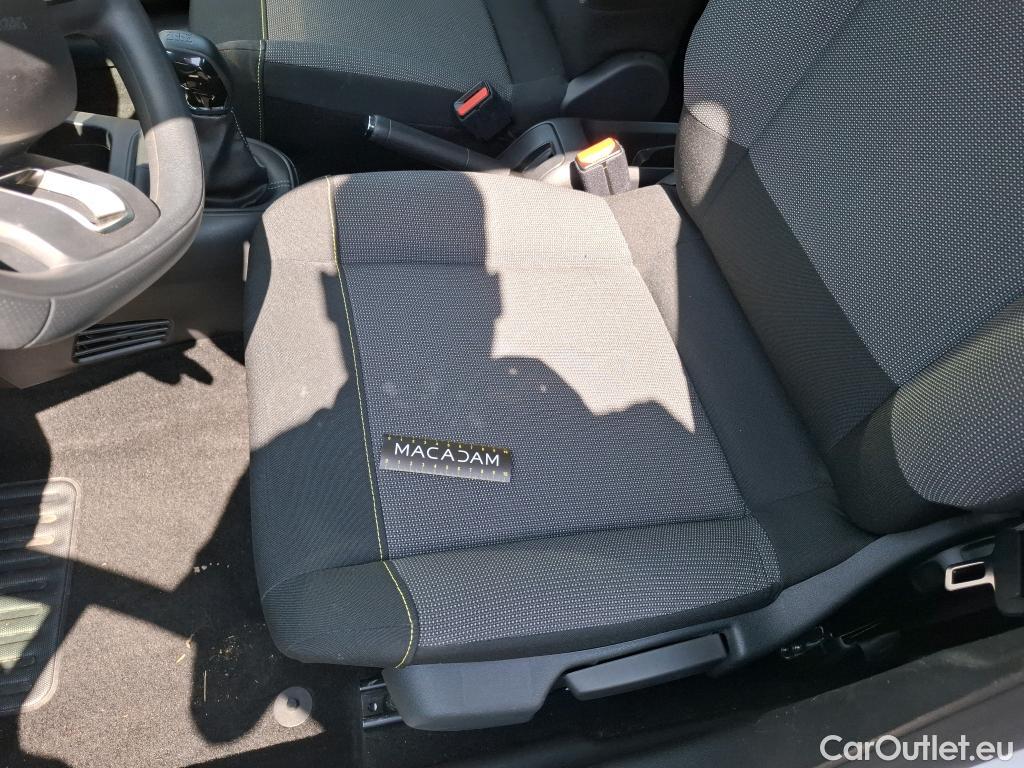 Citroen  C3 CITROEN  / 2016 / 5P / Berline PureTech 82 S&S BVM Feel Business #3