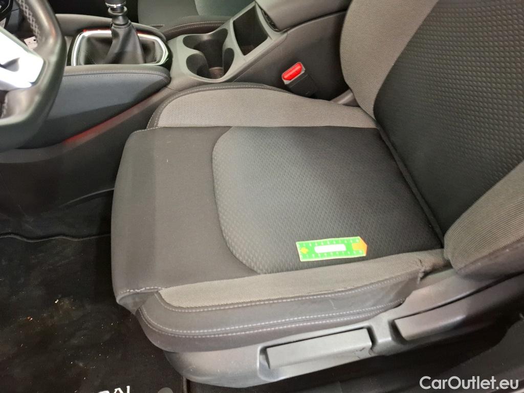  Nissan  Qashqai NISSAN  / 2017 / 5P / Crossover 1.3 DIG-T 140 N-Connecta #13
