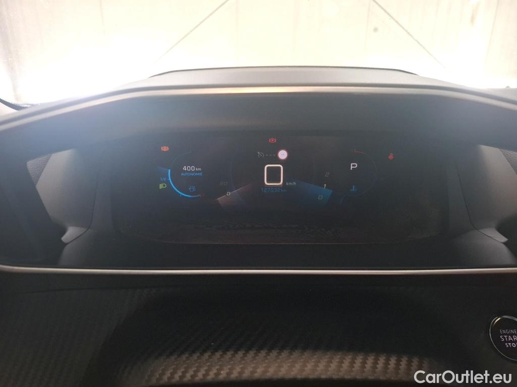  Peugeot  2008  Allure Business 1.2 PureTech 130CV BVA8 E6d #19
