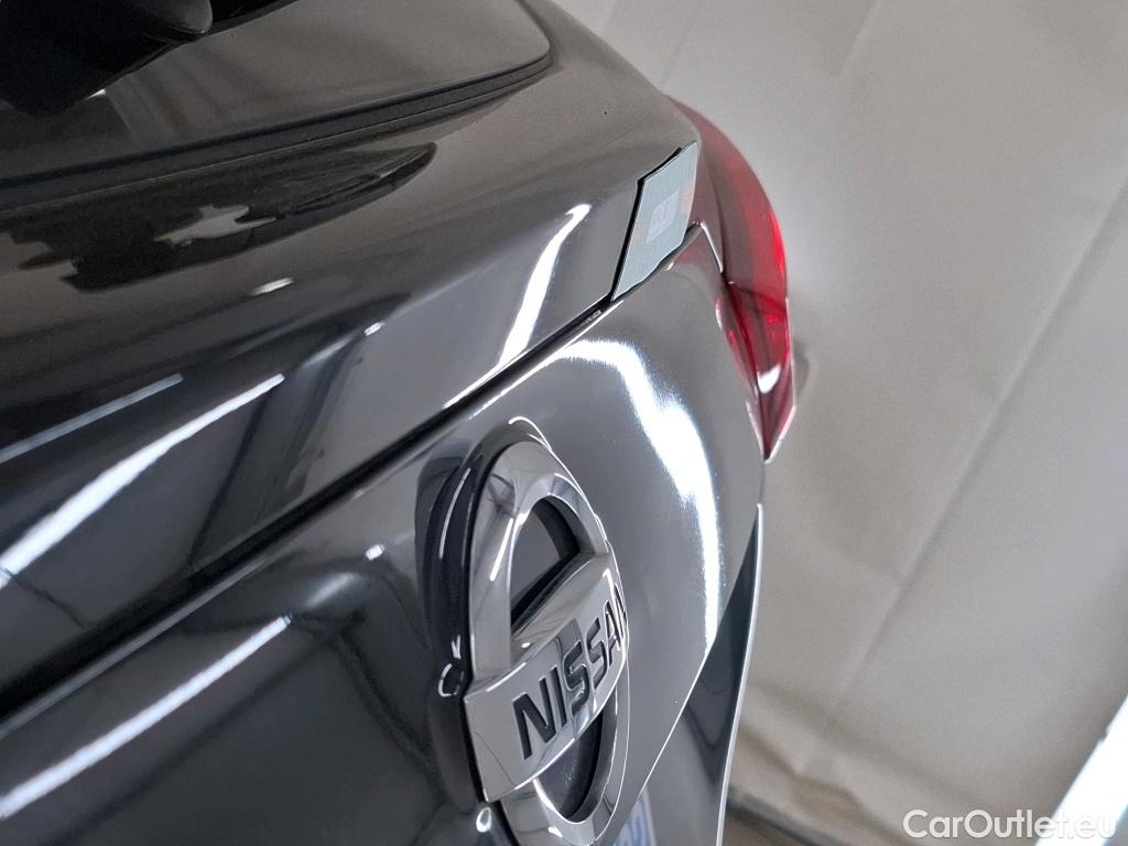  Nissan  Qashqai NISSAN  / 2017 / 5P / Crossover 1.3 DIG-T 140 N-Connecta #8