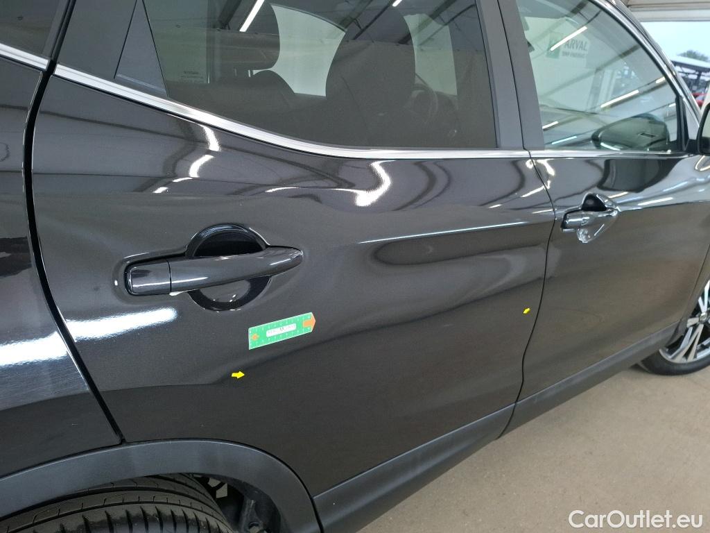  Nissan  Qashqai NISSAN  / 2017 / 5P / Crossover 1.3 DIG-T 140 N-Connecta #3