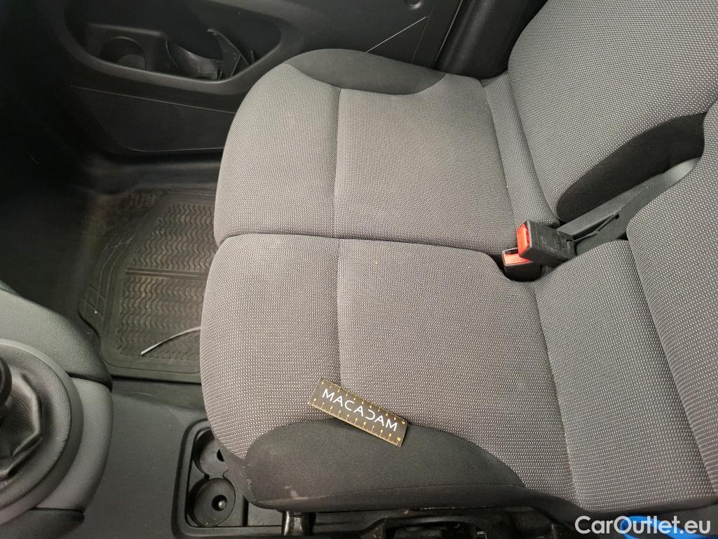  Peugeot  Partner  L1 Premium Pack 1.6 HDi 100CV BVM5 E6 #46