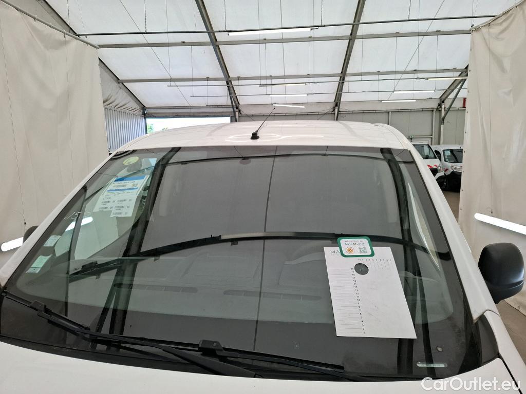  Citroen  Berlingo  Fourgon Club L1 (Court) 1.6 BlueHDi 100CV BVA6 E6 #16