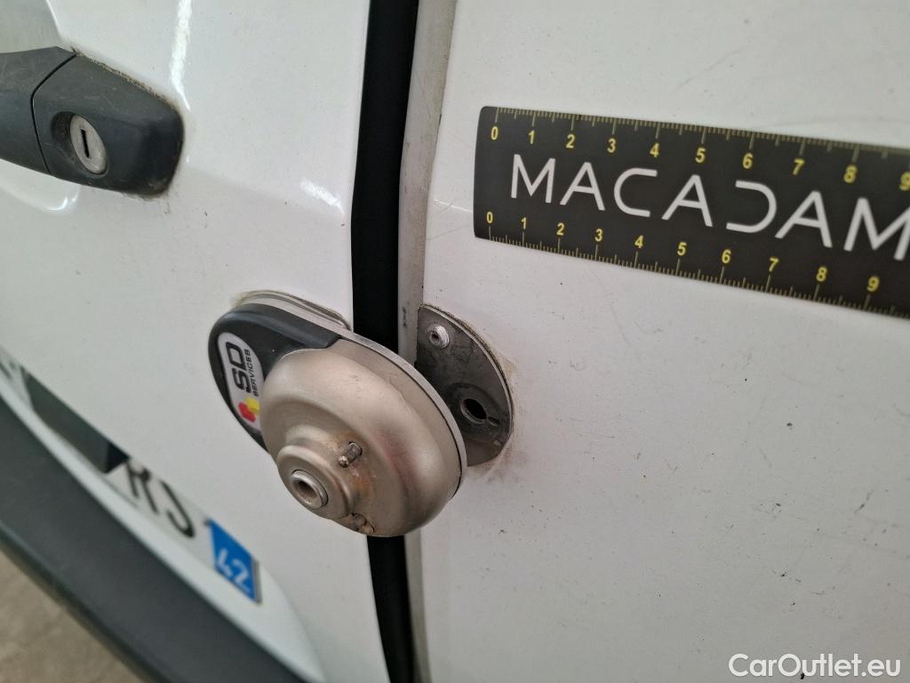  Citroen  Berlingo  Fourgon Club M 650 1.5 BlueHDi 100CV BVM5 E6dT #37